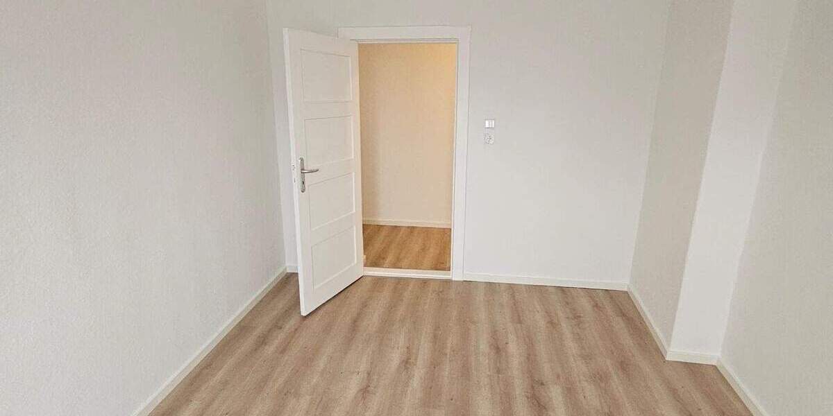 Etagenwohnung Frankfurt (Oder) Frankfurt - 2 Zimmer, 63 m&sup2;, 510&euro; | Angebot:21135394