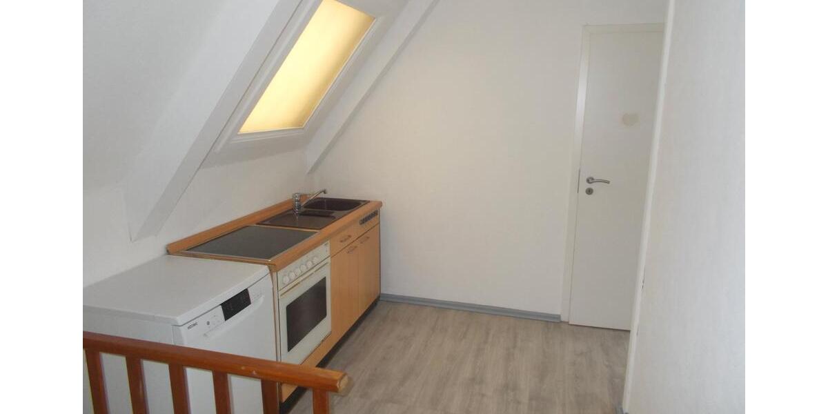Dachgeschoßwohnung Wohlde - 2.5 Zimmer, 64 m&sup2;, 640&euro; | Angebot:26214960
