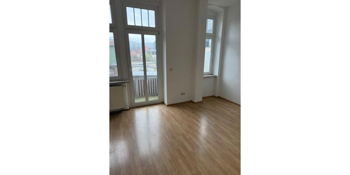 Etagenwohnung Bad Blankenburg - 1 Zimmer, 36 m&sup2;, 242&euro; | Angebot:26051117