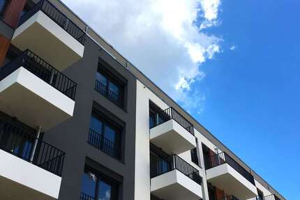 Wohnung zum Mieten in Berlin 953,36 € 52.41 m² 2 zimmer