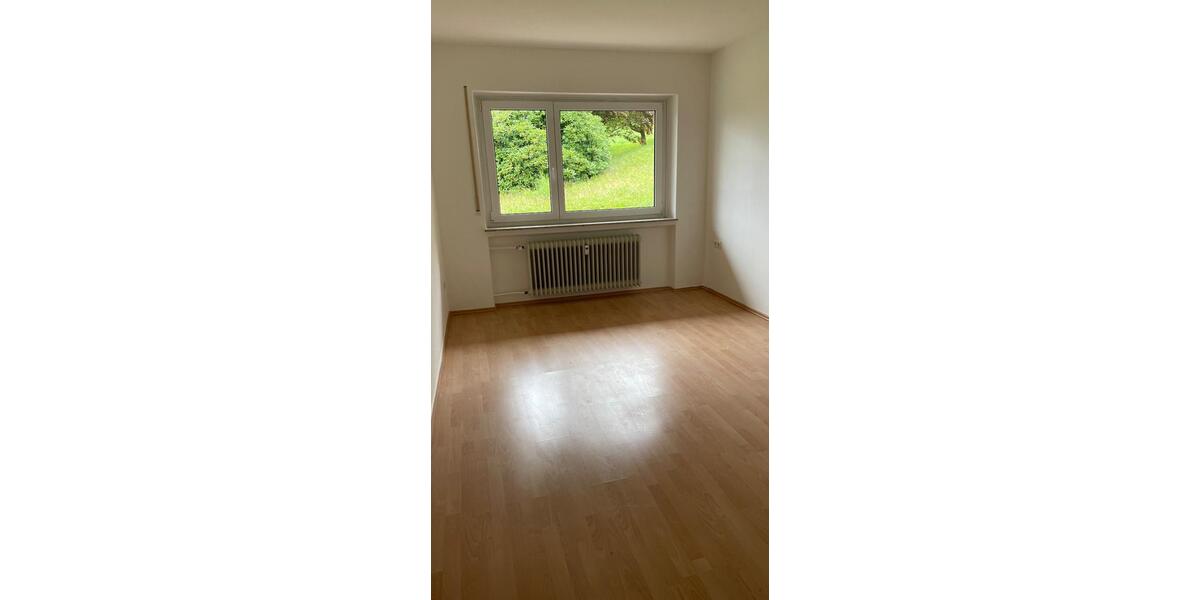 Erdgeschoßwohnung Baiersbronn - 3.5 Zimmer, 85 m&sup2;, 680&euro; | Angebot:26278591