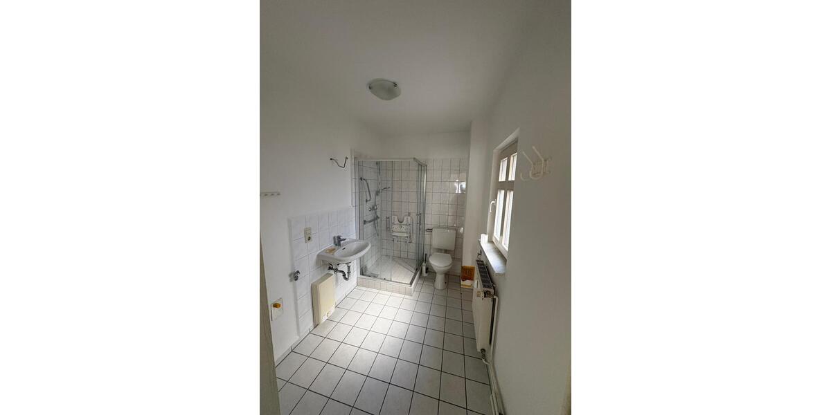 Erdgeschoßwohnung Niemegk - 3 Zimmer, 66 m&sup2;, 530&euro; | Angebot:26132971