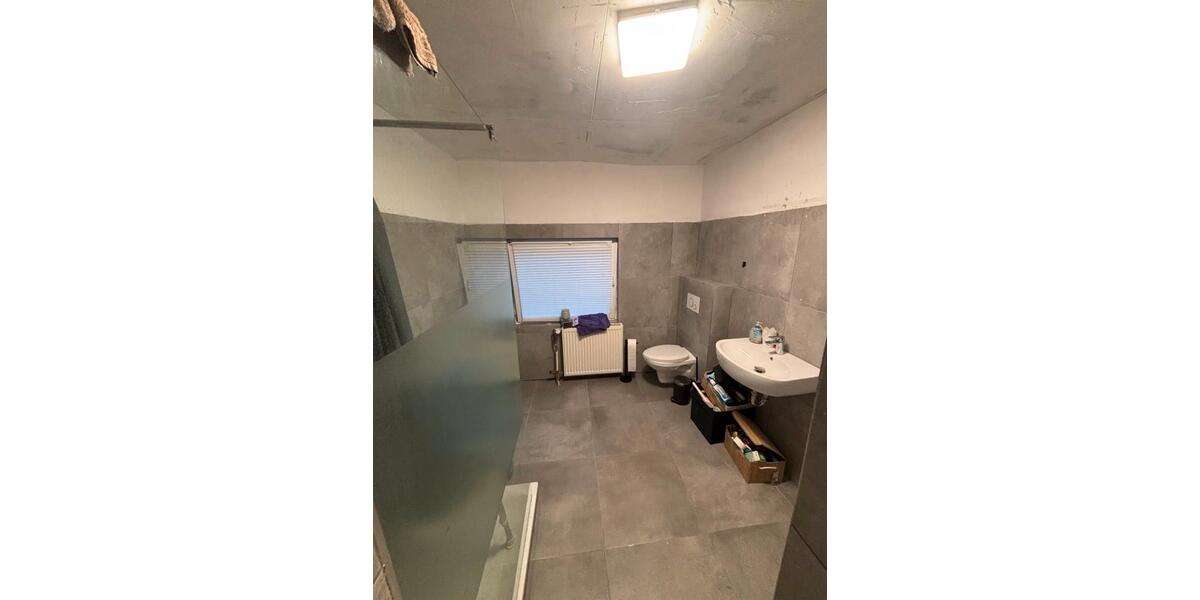 Dachgeschoßwohnung Oldenburg Eversten - 4 Zimmer, 70 m&sup2;, 900&euro; | Angebot:24583045