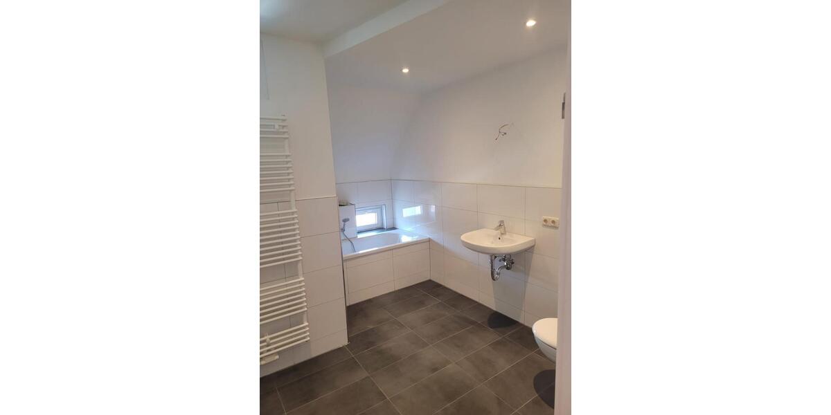 Etagenwohnung Gotha - 5 Zimmer, 105 m&sup2;, 795&euro; | Angebot:26365479