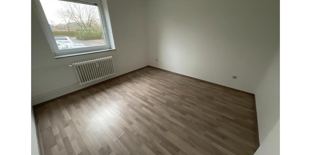 Etagenwohnung Brunsbüttel - 3 Zimmer, 77 m&sup2;, 529&euro; | Angebot:25149866