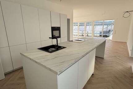 Wohnung Elsenfeld - 4 Zimmer, 140 m&sup2;, 1.900&euro; | Angebot:25540198