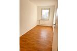 Etagenwohnung Kitzscher - 4 Zimmer, 75 m&sup2;, 340&euro; | Angebot:23727921