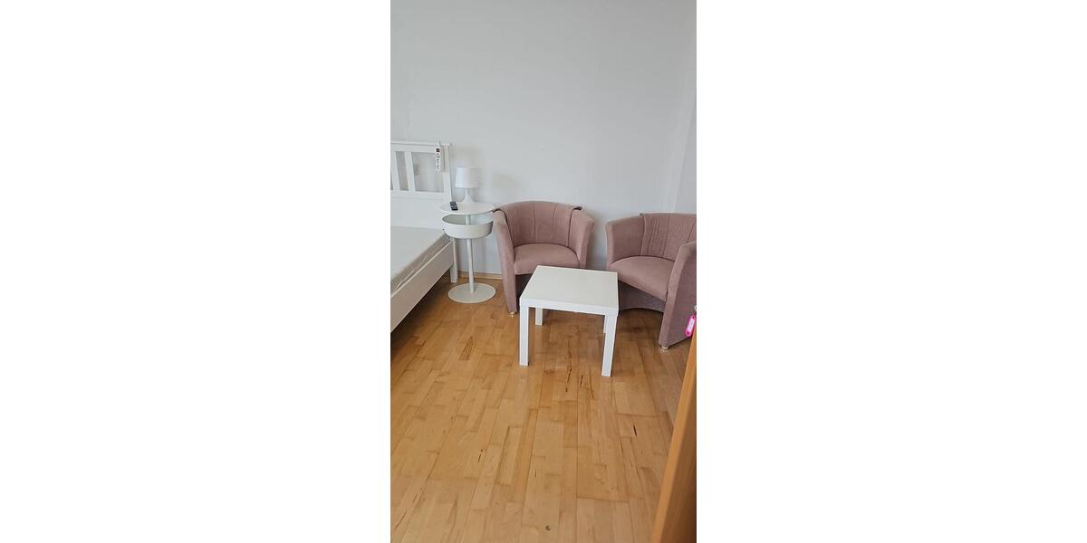 Wohnen auf Zeit Ötzingen - 1 Zimmer, 12 m&sup2;, 35&euro; | Angebot:24466005