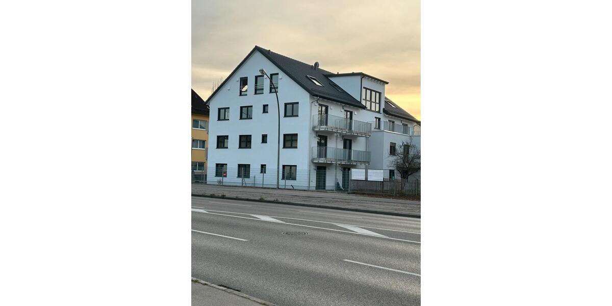 Erdgeschoßwohnung Augsburg Haunstetten-Siebenbrunn - 1 Zimmer, 24 m&sup2;, 900&euro; | Angebot:25207682