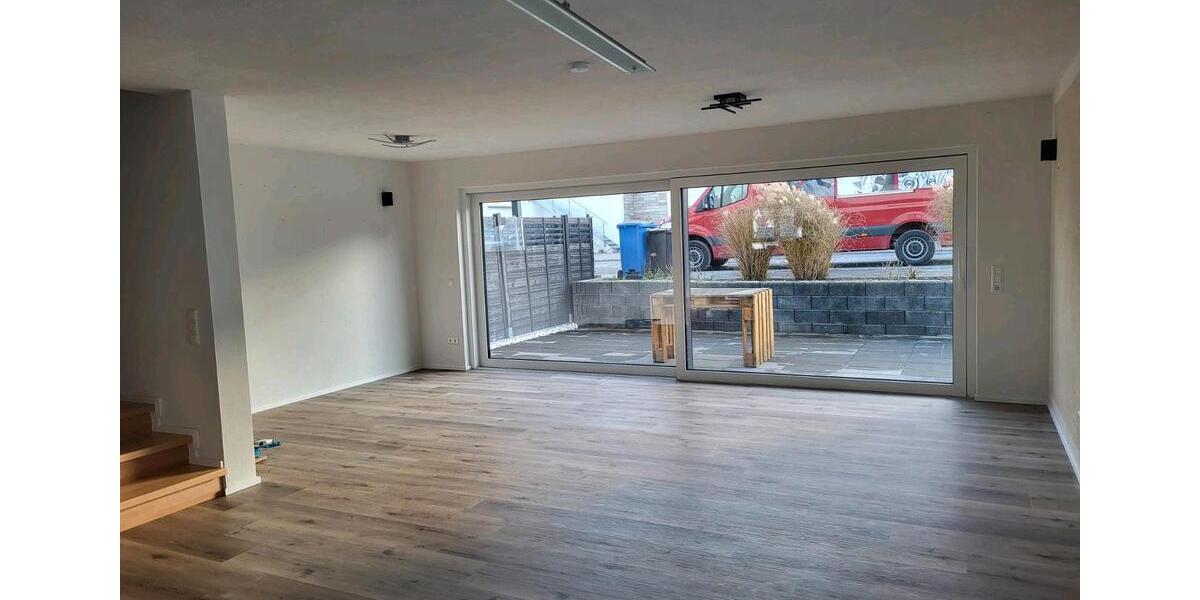 Doppelhaushälfte Schemmerhofen - 4 Zimmer, 155 m&sup2;, 1.600&euro; | Angebot:26641062