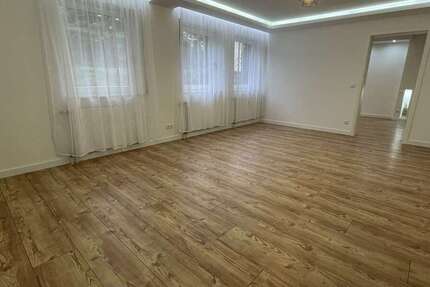 Wohnung Augsburg Haunstetten-Siebenbrunn - 2 Zimmer, 58 m&sup2;, 745&euro; | Angebot:27101100
