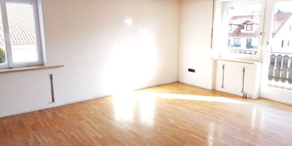 Einfamilienhaus Bidingen - 5 Zimmer, 130 m&sup2;, 1.365&euro; | Angebot:25670479