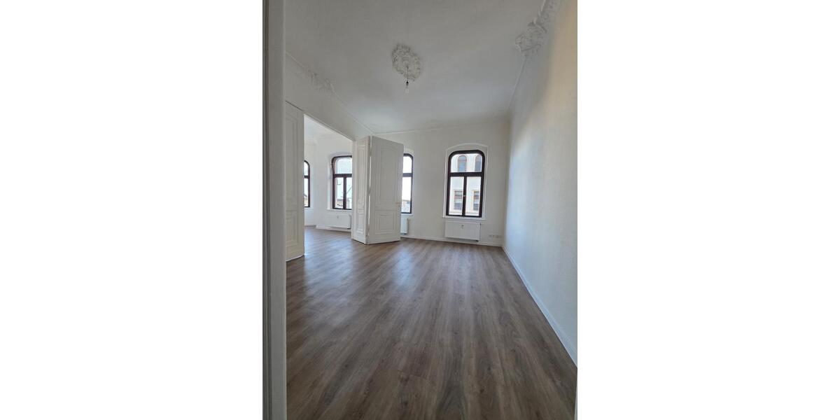 Schöne helle 4-Raumwohnung 4 zimmer