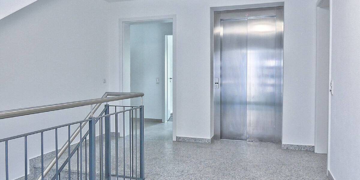 Etagenwohnung Gilching - 3 Zimmer, 102 m&sup2;, 2.090&euro; | Angebot:25741438