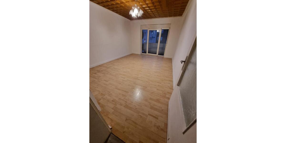 Etagenwohnung Duisburg Duisburg-Mitte - 3 Zimmer, 75 m&sup2;, 777&euro; | Angebot:24847207