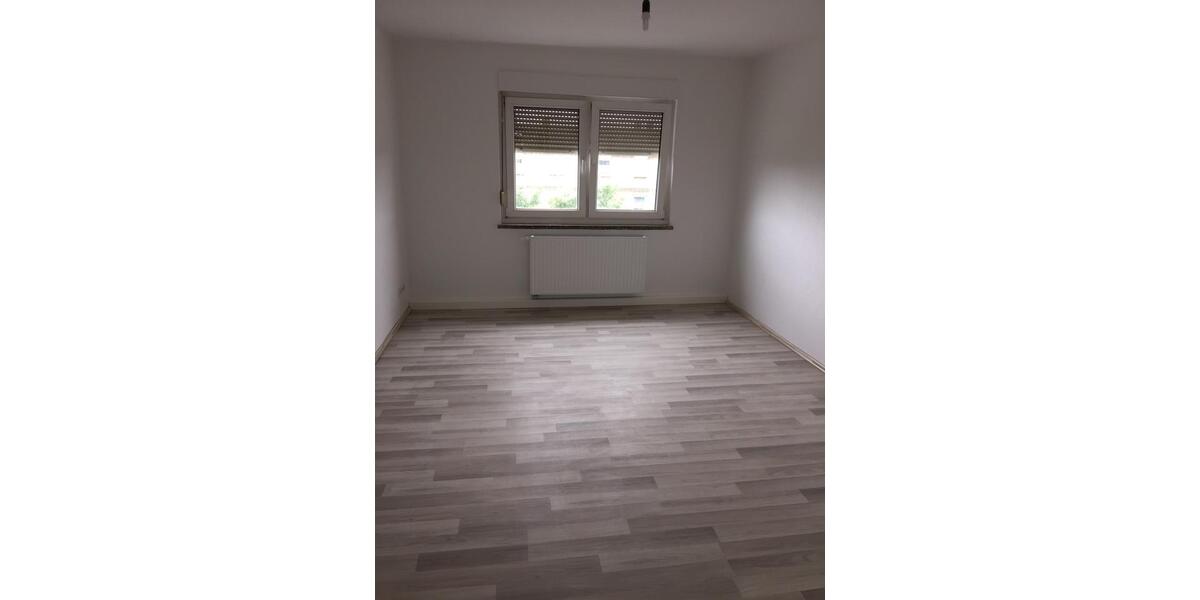Etagenwohnung Dargun - 3 Zimmer, 60 m&sup2;, 360&euro; | Angebot:24762604