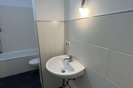 Wohnung Berlin Schöneberg - 3 Zimmer, 79 m&sup2;, 1.106&euro; | Angebot:27277909