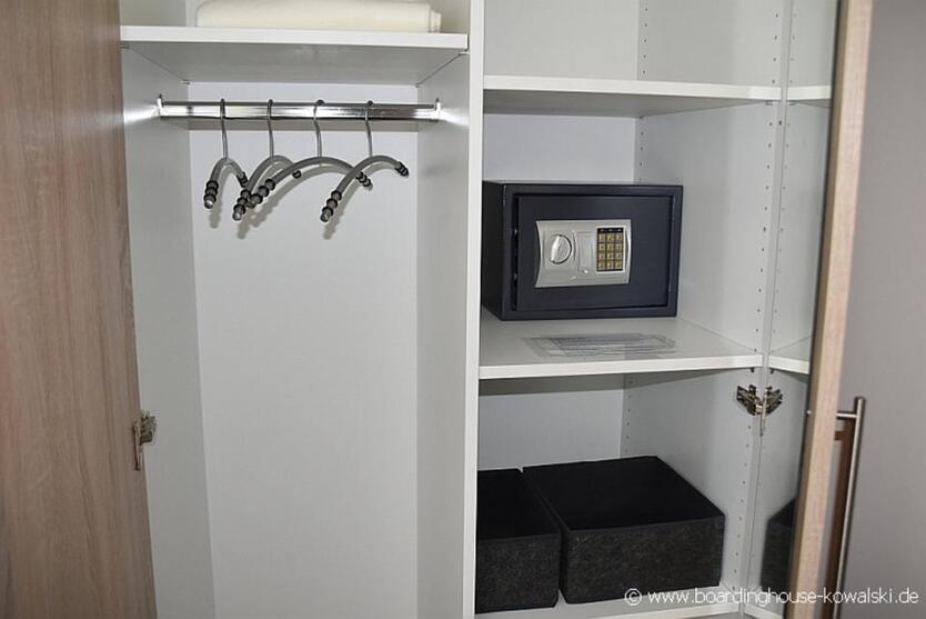 Singlewohnung Ferienwohnung Boardinghouse Oldenburg 0174 9946567 zimmer