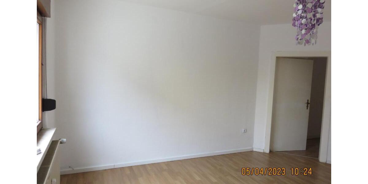 Erdgeschoßwohnung Buttstädt - 3 Zimmer, 90 m&sup2;, 550&euro; | Angebot:24876845