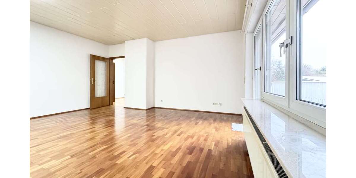 Etagenwohnung Oberstenfeld - 2 Zimmer, 83 m&sup2;, 690&euro; | Angebot:24784411