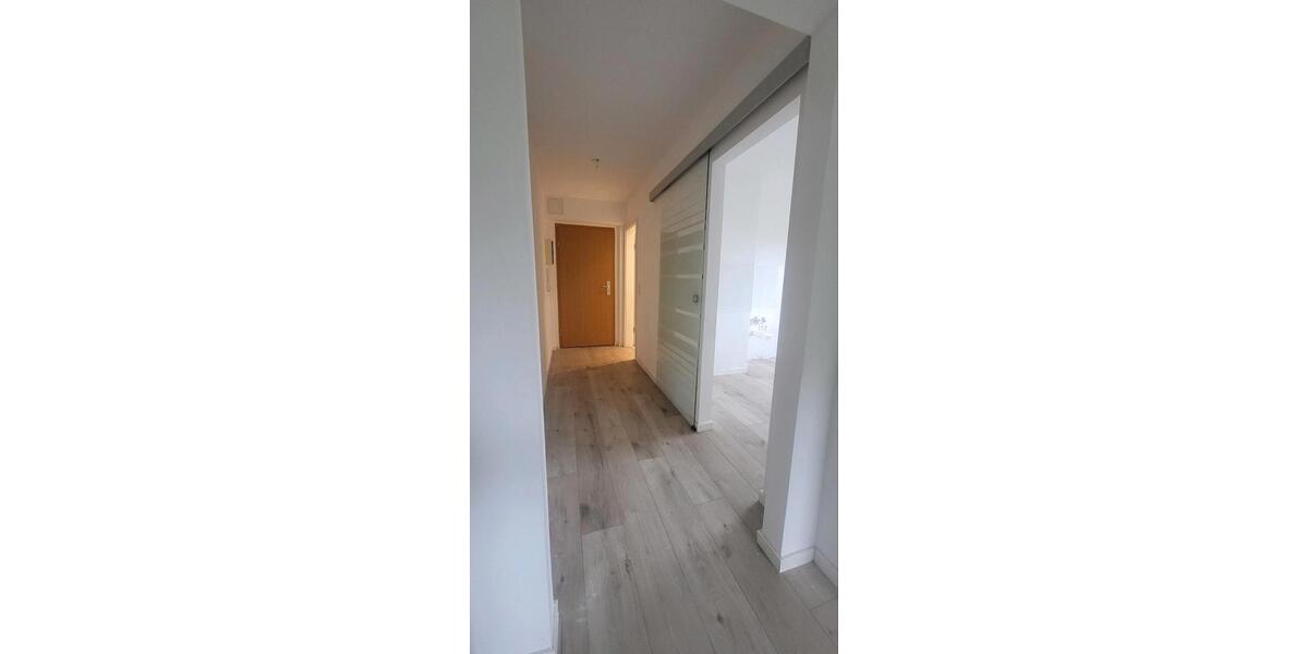 Erdgeschoßwohnung Braunsbedra - 2 Zimmer, 42 m&sup2;, 400&euro; | Angebot:25103570