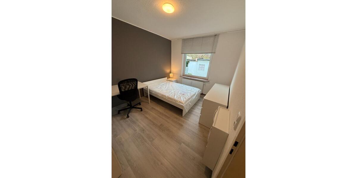 Erdgeschoßwohnung Bremen Häfen - 2 Zimmer, 42 m&sup2;, 800&euro; | Angebot:26028938
