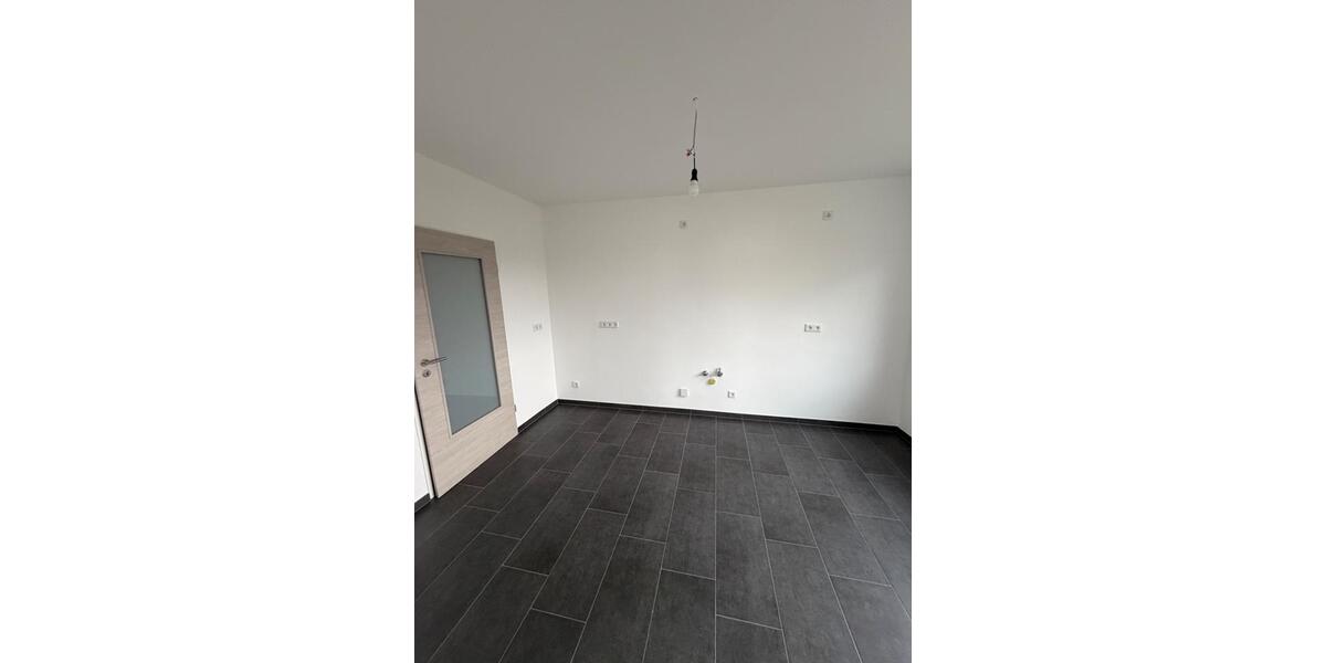 Etagenwohnung Werther (Westfahlen) - 3 Zimmer, 100 m&sup2;, 1.250&euro; | Angebot:26447955
