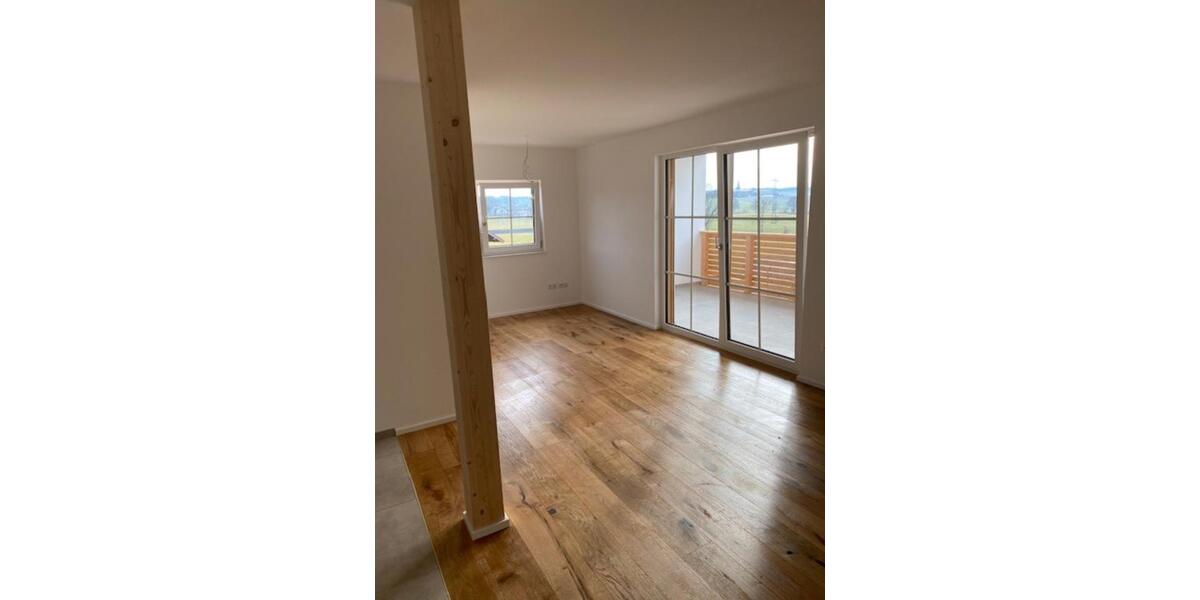 Etagenwohnung Eiselfing - 3 Zimmer, 90 m&sup2;, 1.000&euro; | Angebot:25266220