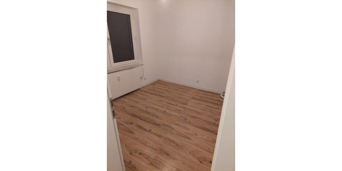Etagenwohnung Kalletal - 3 Zimmer, 84 m&sup2;, 570&euro; | Angebot:24429803