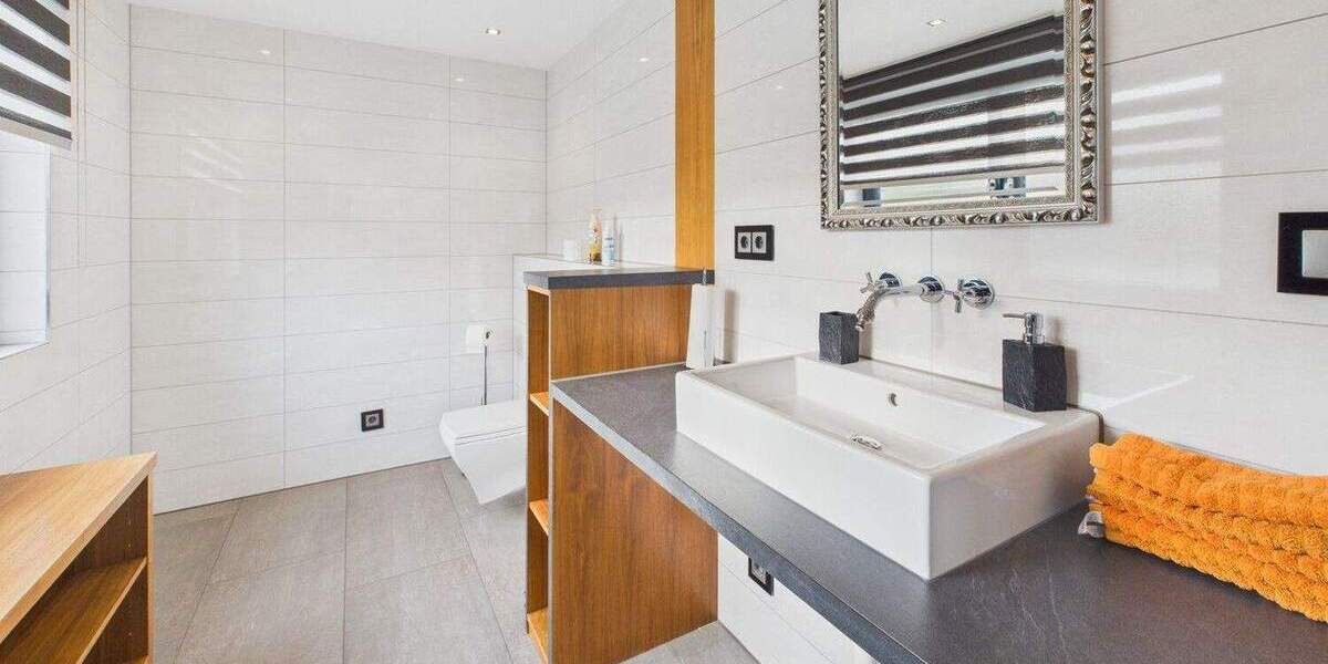 Mehrfamilienhaus, Wohnhaus Pulheim - 5 Zimmer, 291 m&sup2;, 3.000&euro; | Angebot:24449360