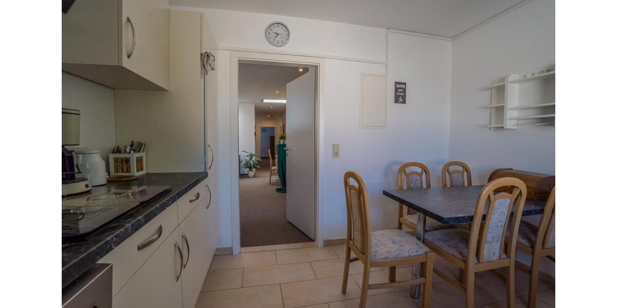 Wohnen auf Zeit Nordenham - 4 Zimmer, 130 m&sup2;, 35&euro; | Angebot:22840862