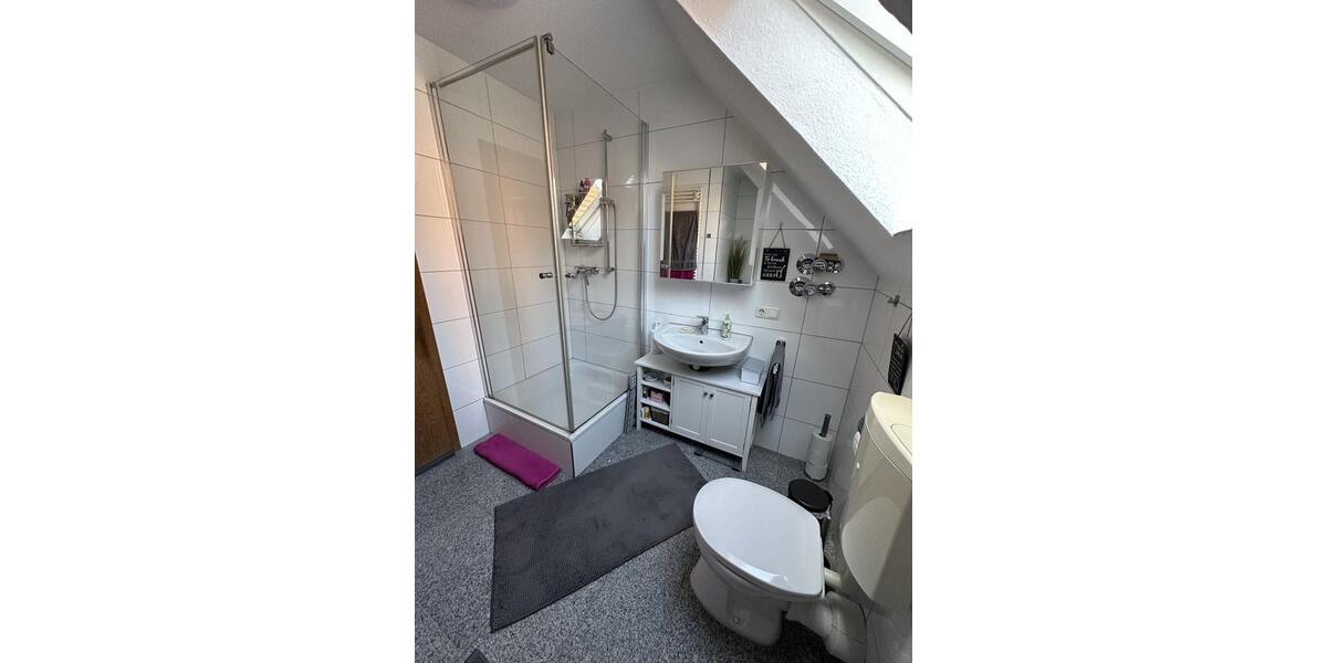 Dachgeschoßwohnung Westerkappeln - 5 Zimmer, 90 m&sup2;, 895&euro; | Angebot:26131000