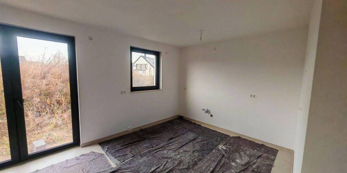 Moderne Neubau-Doppelhaushälfte mit 5 Zimmer und Garten - ideal für Familien 5 zimmer