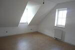 Dachgeschoßwohnung Kirtorf - 3 Zimmer, 102 m&sup2;, 520&euro; | Angebot:24782694