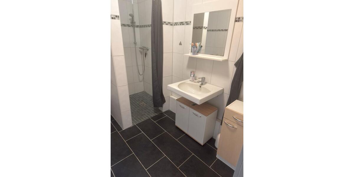 Wohnen auf Zeit Emden Tholenswehr - 1 Zimmer, 24 m&sup2;, 400&euro; | Angebot:25783418