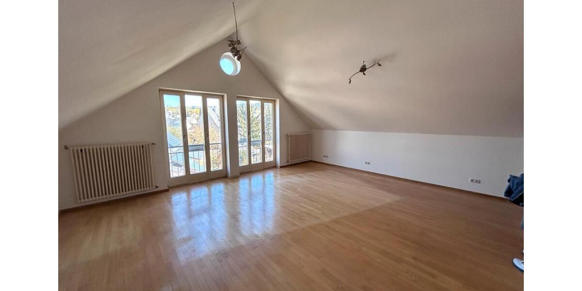 Dachgeschoßwohnung Marienberg - 1 Zimmer, 50 m&sup2;, 295&euro; | Angebot:26585339