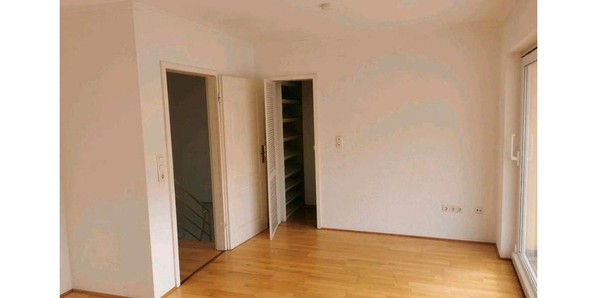 Maisonettenwohnung Sprendlingen - 3 Zimmer, 127 m&sup2;, 1.250&euro; | Angebot:25859995