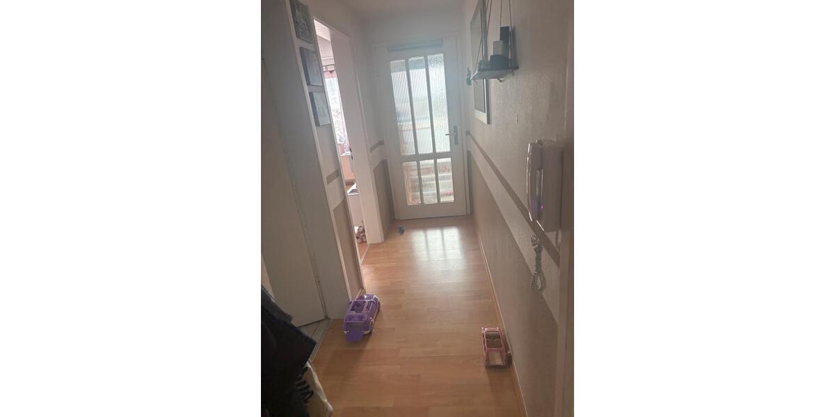 Dachgeschoßwohnung Neuhausen ob Eck - 3 Zimmer, 71 m&sup2;, 1.000&euro; | Angebot:26577694