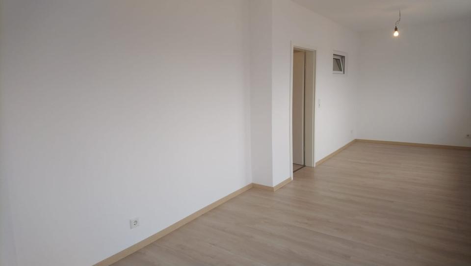 Etagenwohnung Perleberg - 1.5 Zimmer, 50 m&sup2;, 350&euro; | Angebot:26633856