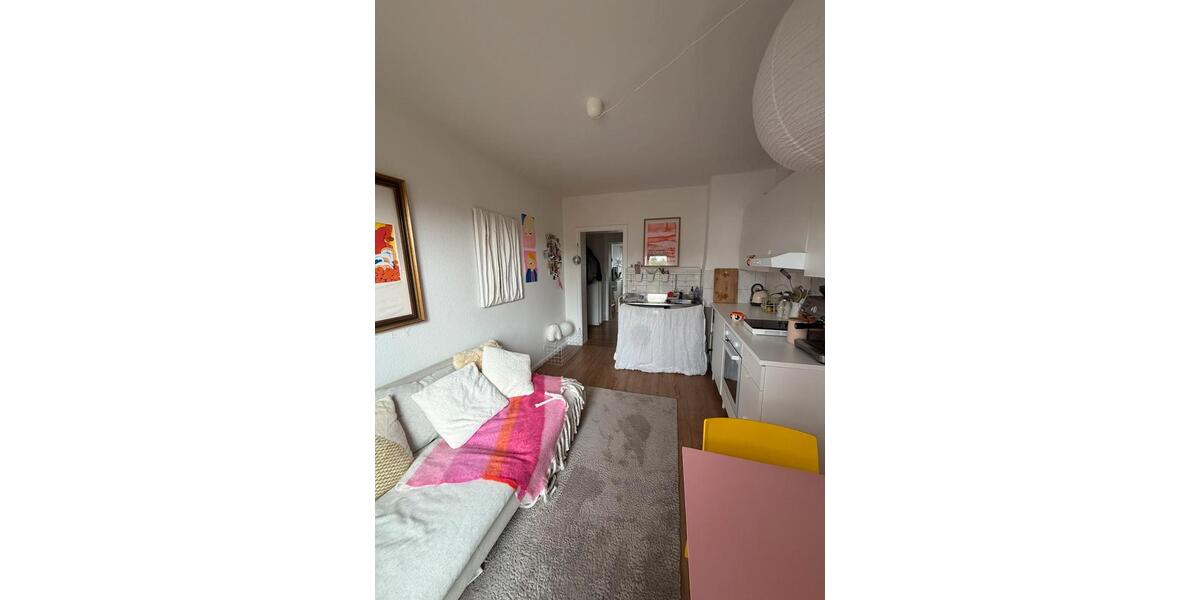 Etagenwohnung Saarbrücken West - 2 Zimmer, 40 m&sup2;, 350&euro; | Angebot:26652043