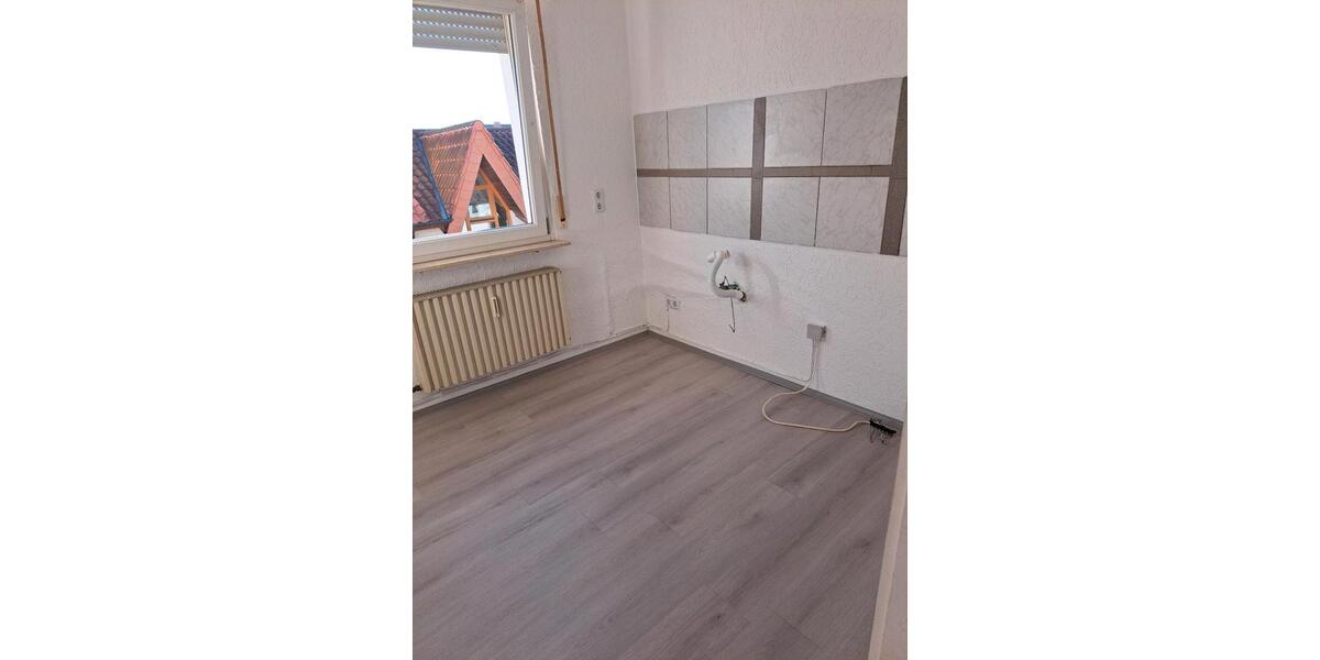 in schaafheim.3 zimmer wochnug.zu wermieten 3 zimmer