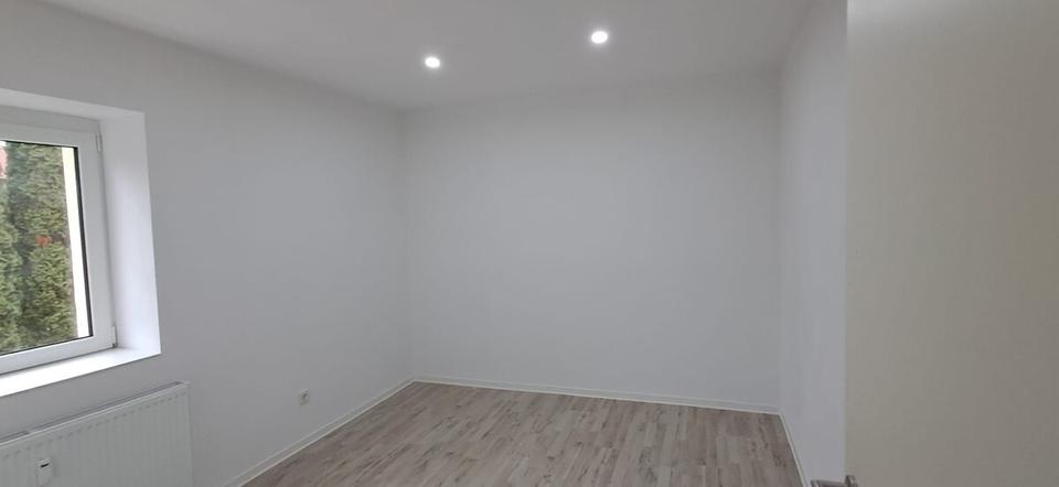 Erdgeschoßwohnung Kirkel - 1 Zimmer, 75 m&sup2;, 850&euro; | Angebot:24979267