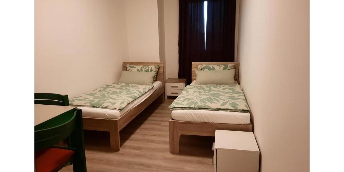 Wohnen auf Zeit Wertheim - 6 Zimmer, 250 m&sup2;, 23&euro; | Angebot:22956125