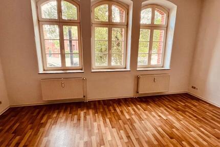 **Besichtigung: Di., 21.10.25 um 17:45 Uhr** Single-Whg in Brandenburg an der Havel! zimmer