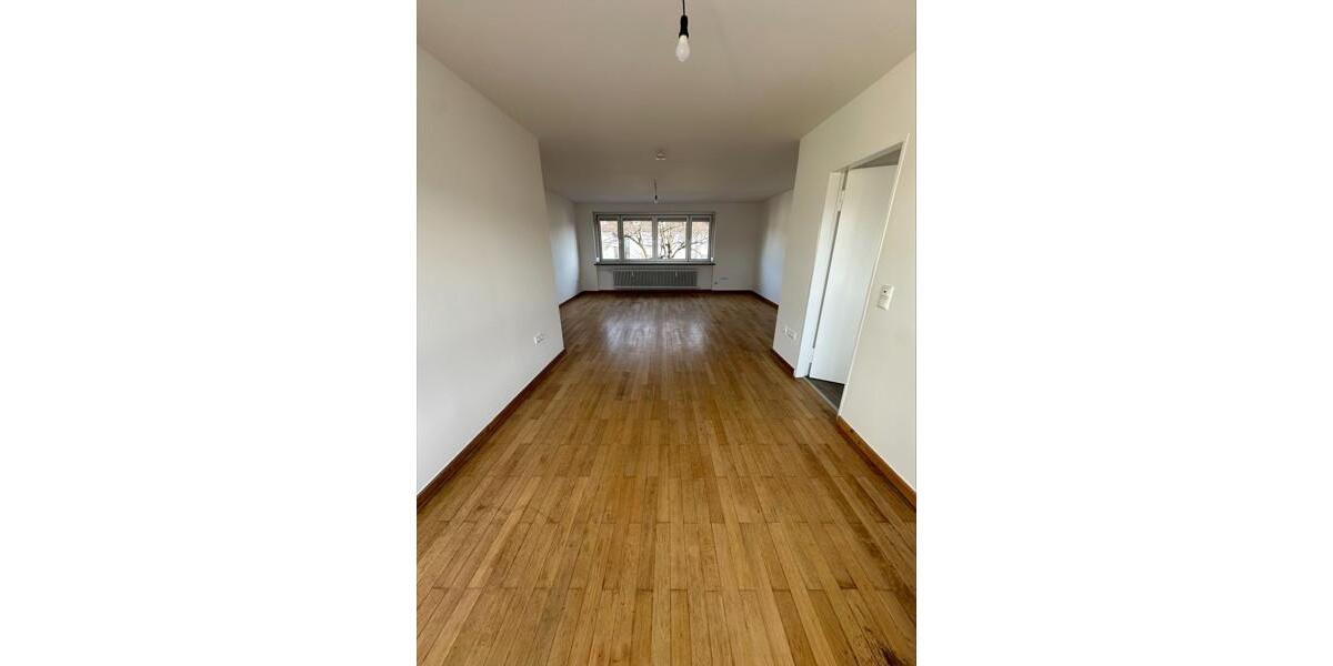 Etagenwohnung Kaufbeuren - 3 Zimmer, 80 m&sup2;, 682&euro; | Angebot:23575327