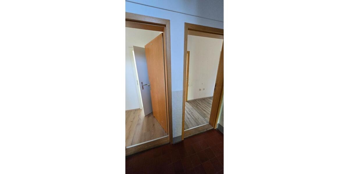 Erdgeschoßwohnung Hainichen - 5 Zimmer, 116 m&sup2;, 638&euro; | Angebot:24254651