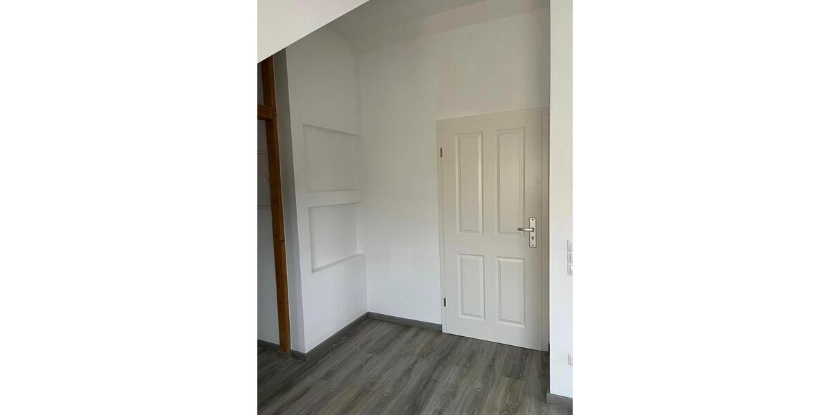 Etagenwohnung Ranstadt - 2 Zimmer, 89 m&sup2;, 890&euro; | Angebot:25907021