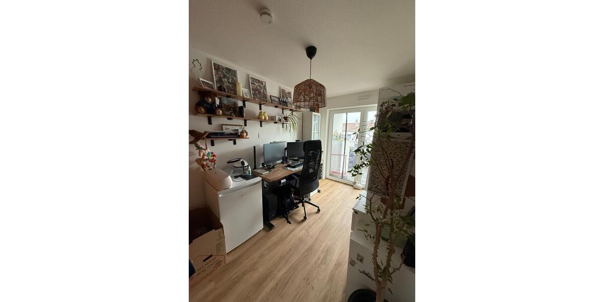 Dachgeschoßwohnung Bad Kreuznach Bad Münster am Stein-Ebernburg - 4 Zimmer, 120 m&sup2;, 1.450&euro; | Angebot:25760168