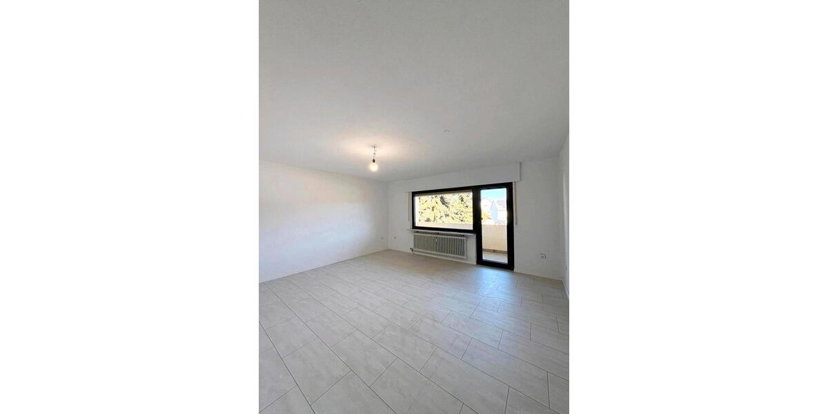 Etagenwohnung Bühl - 4 Zimmer, 91 m&sup2;, 1.145&euro; | Angebot:26101688