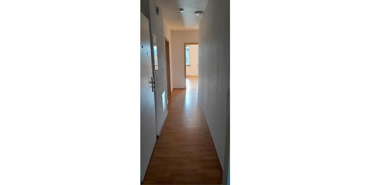 Etagenwohnung Geisa - 2 Zimmer, 85 m&sup2;, 650&euro; | Angebot:26580705